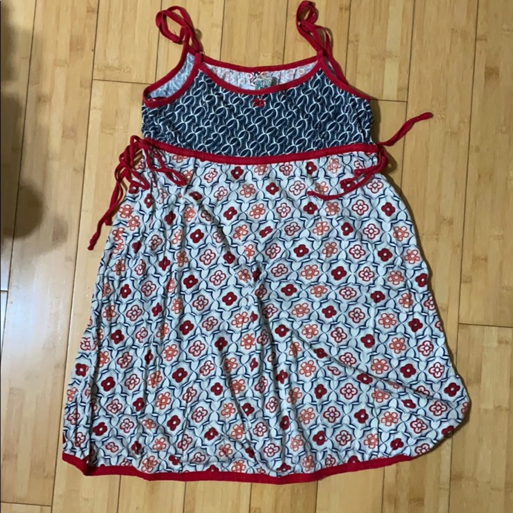 Dress - Picture 2 of 2